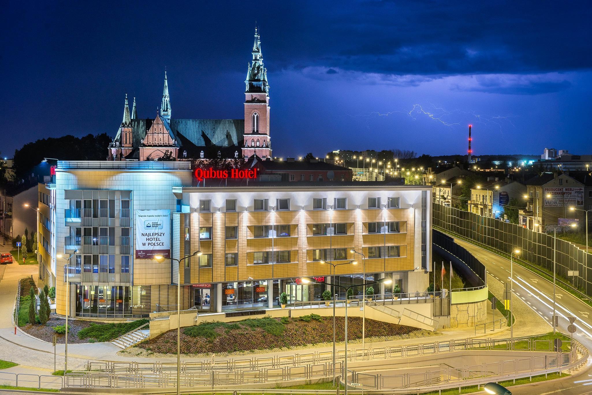 Qubus Hotel Kielce Eksteriør bilde