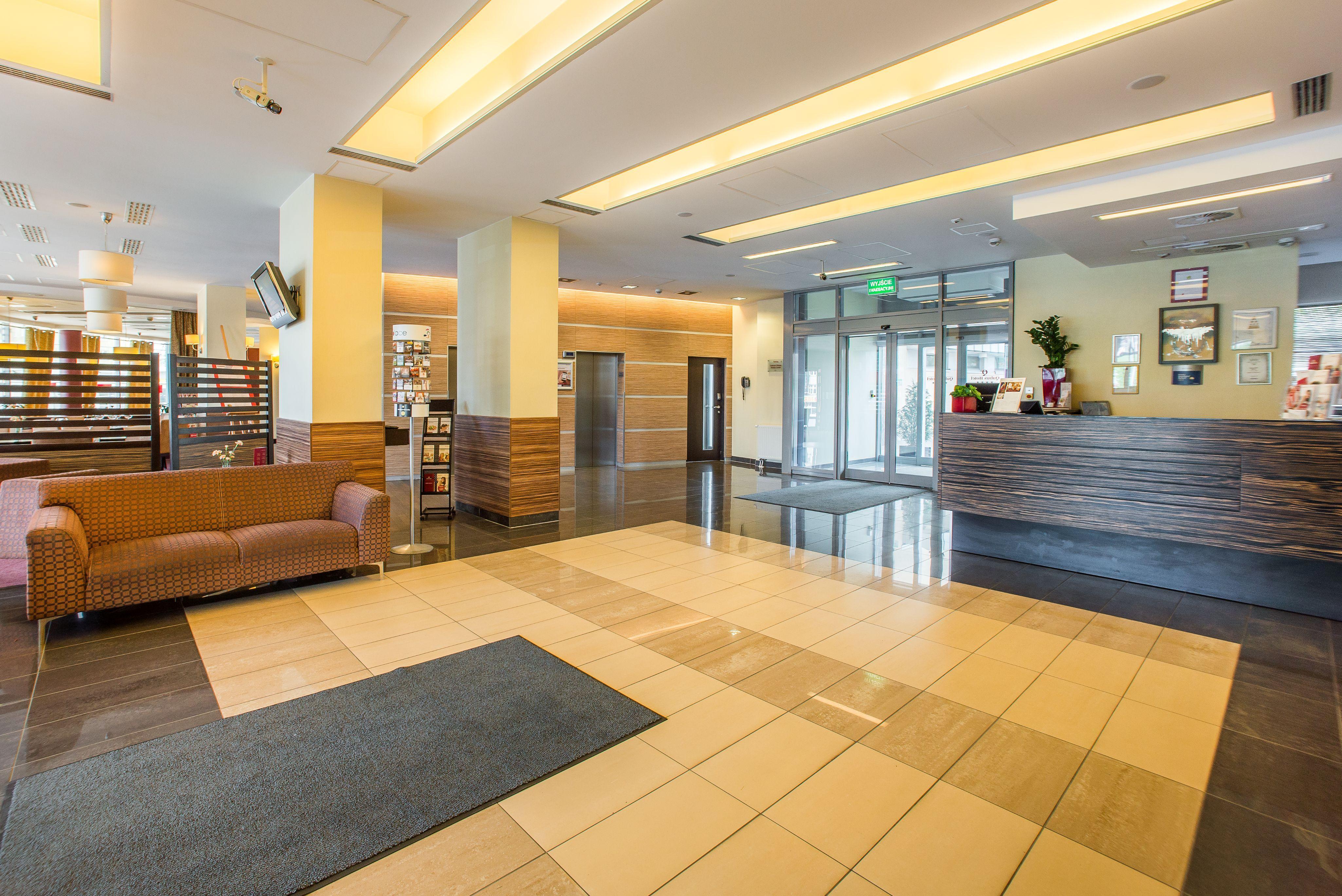 Qubus Hotel Kielce Eksteriør bilde